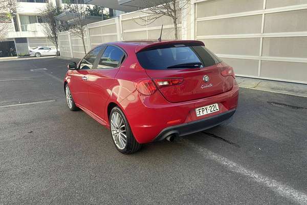 2013 Alfa Romeo Giulietta Progression Series 0
