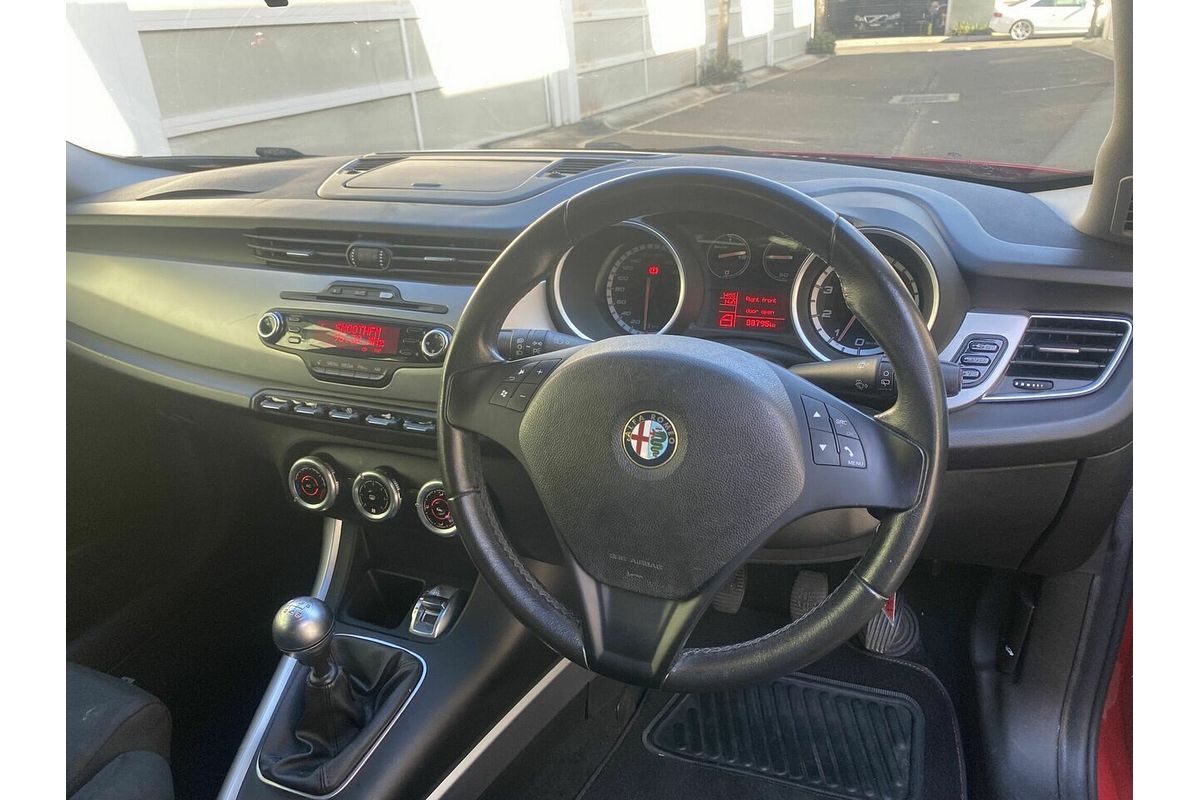 2013 Alfa Romeo Giulietta Progression Series 0