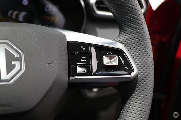 2025 MG ZS Essence Turbo ZS32