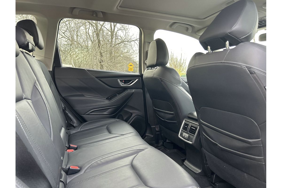 2019 Subaru Forester 2.5i-S S5