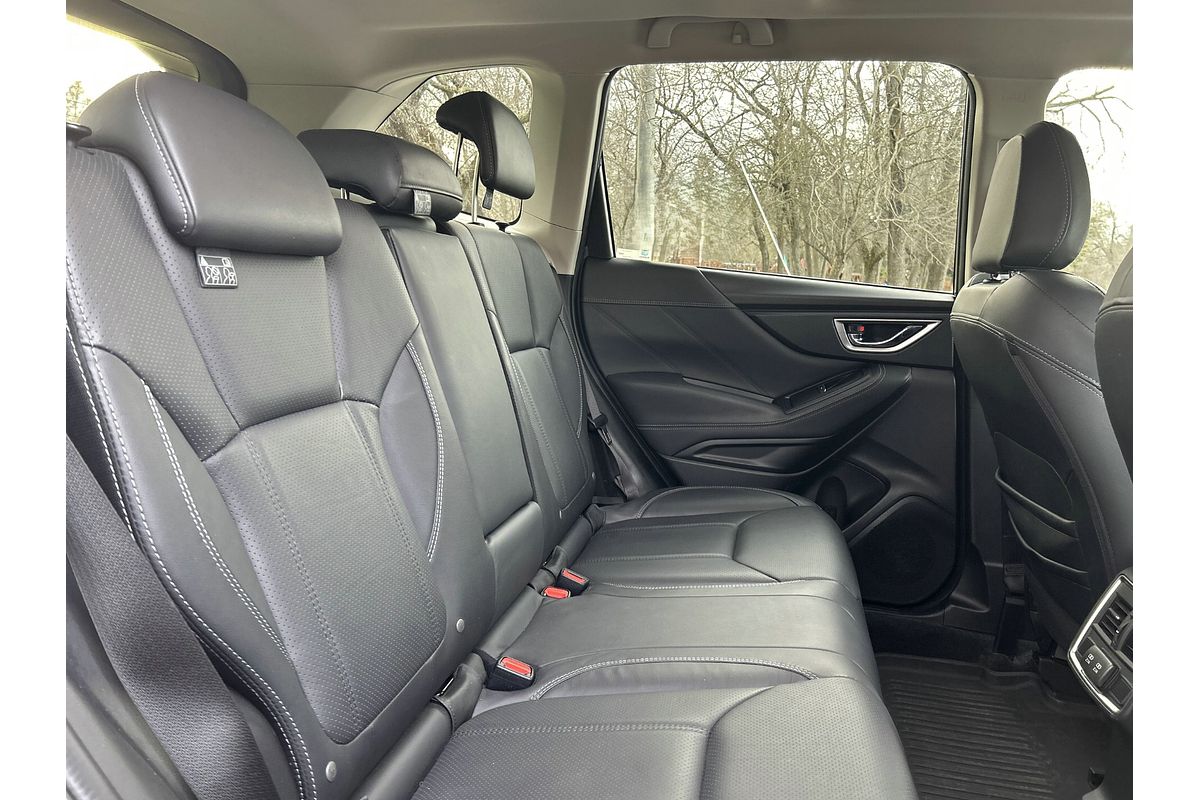 2019 Subaru Forester 2.5i-S S5