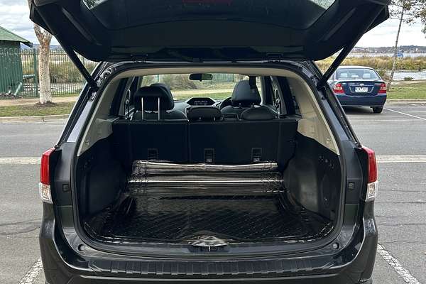 2019 Subaru Forester 2.5i-S S5