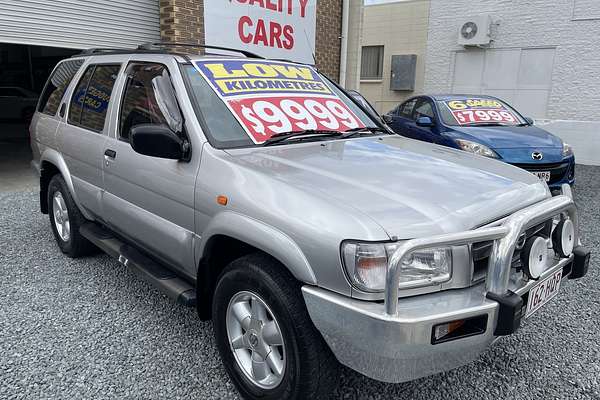 2002 Nissan Pathfinder Ti WX II
