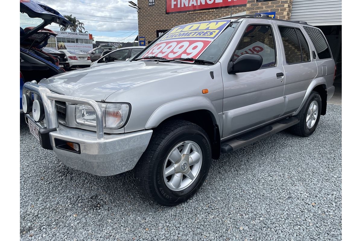 2002 Nissan Pathfinder Ti WX II