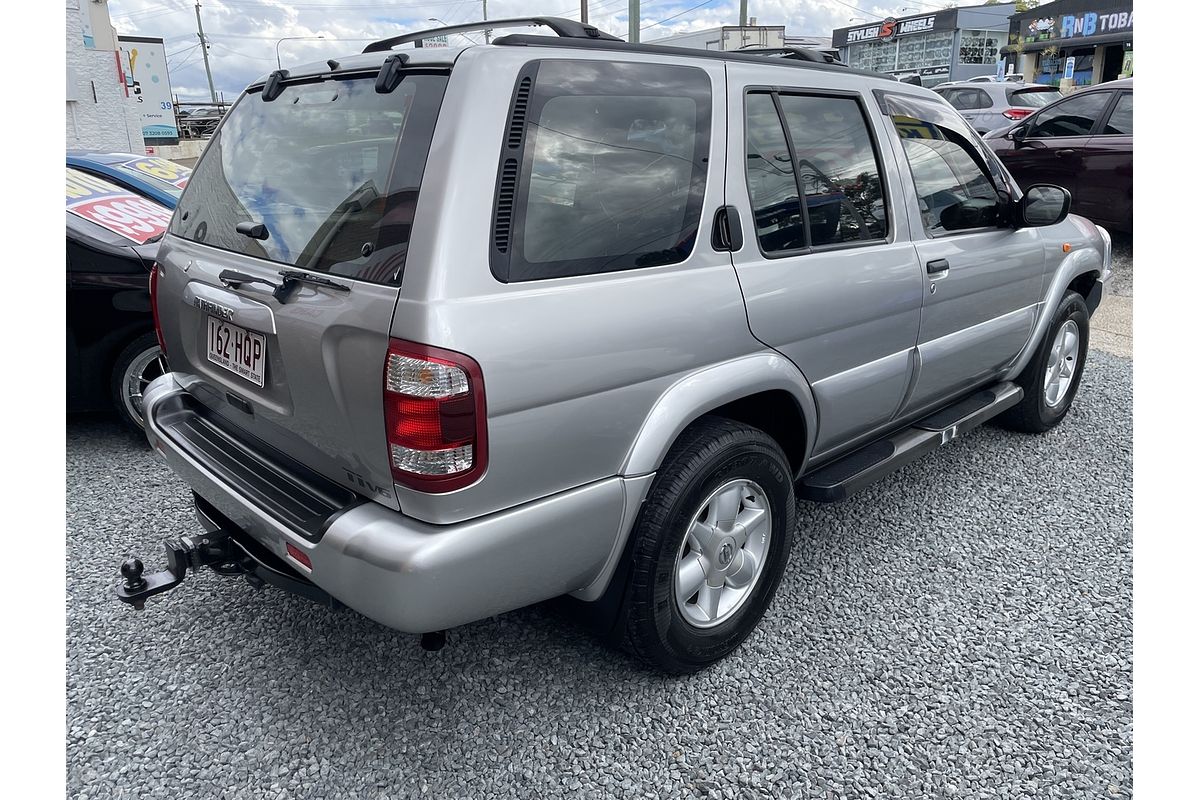 2002 Nissan Pathfinder Ti WX II