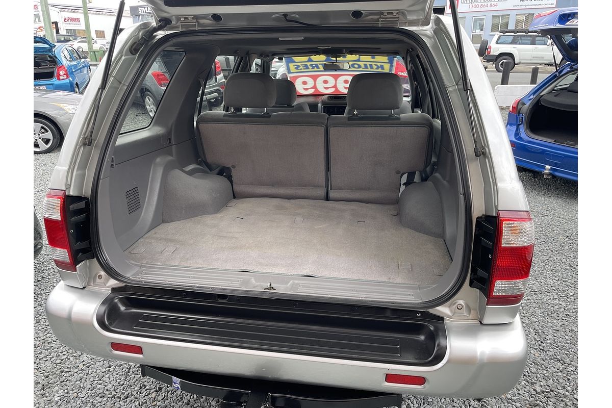 2002 Nissan Pathfinder Ti WX II