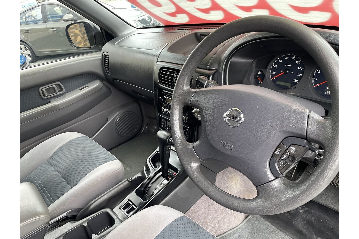 2002 Nissan Pathfinder Ti WX II