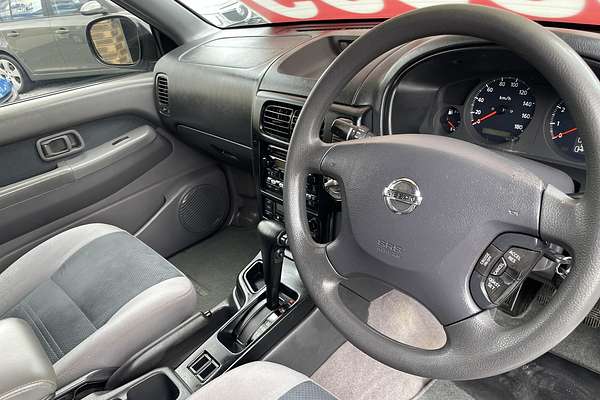 2002 Nissan Pathfinder Ti WX II