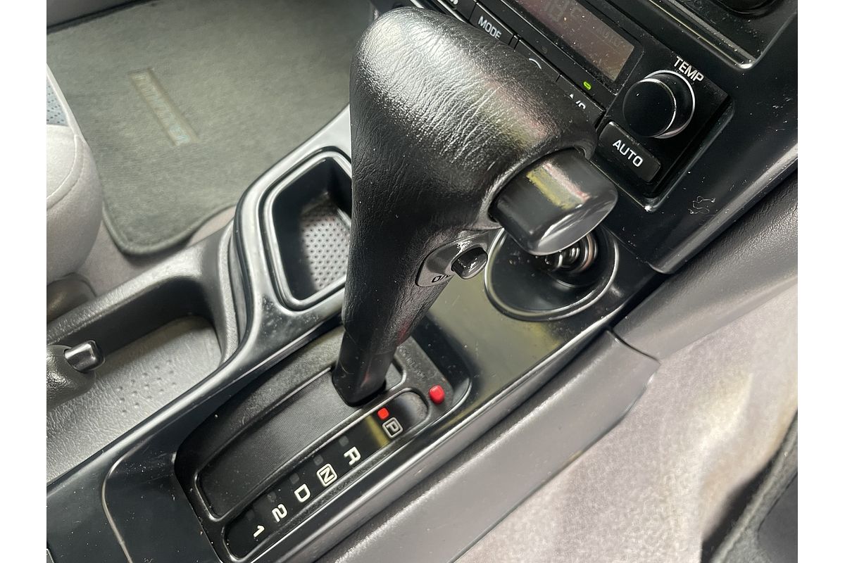 2002 Nissan Pathfinder Ti WX II