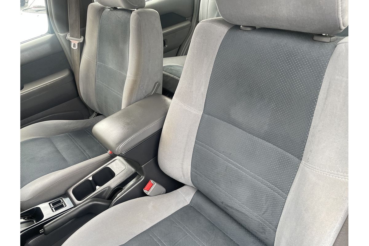 2002 Nissan Pathfinder Ti WX II