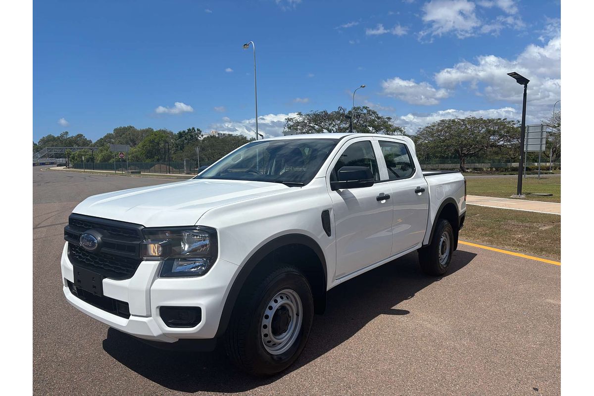 2025 Ford Ranger XL 4X4 2.0L
