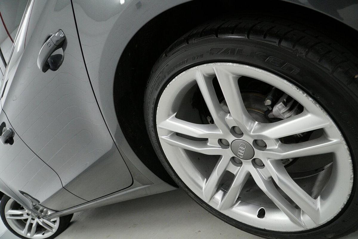 2012 Audi A1 Ambition 8X