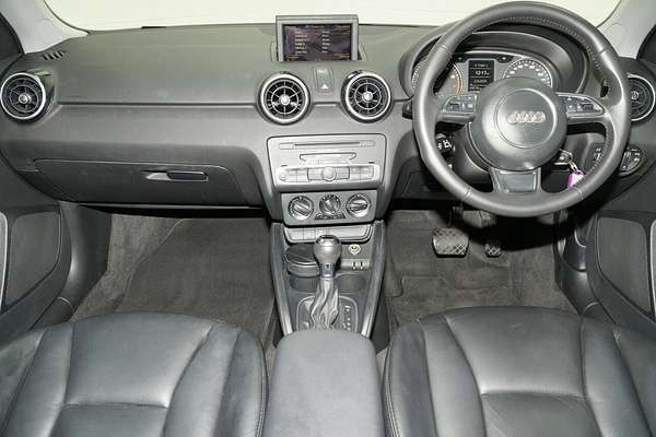 2012 Audi A1 Ambition 8X