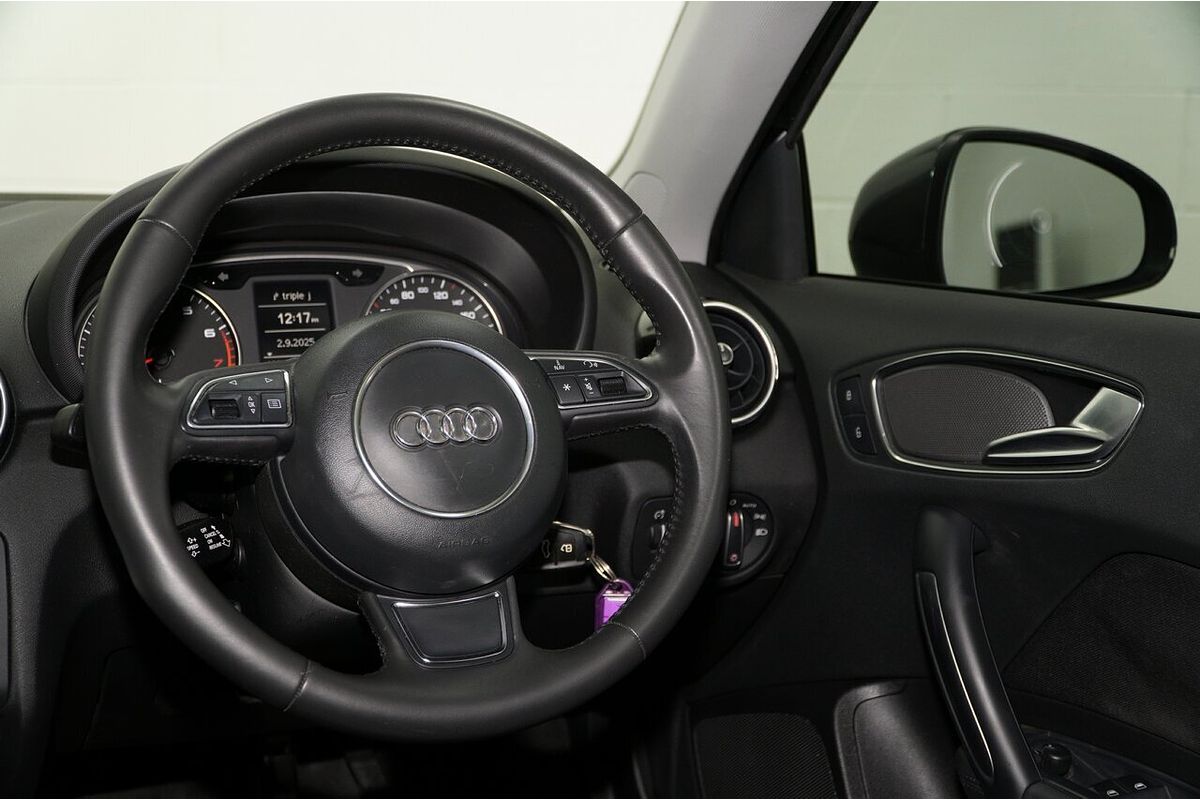 2012 Audi A1 Ambition 8X