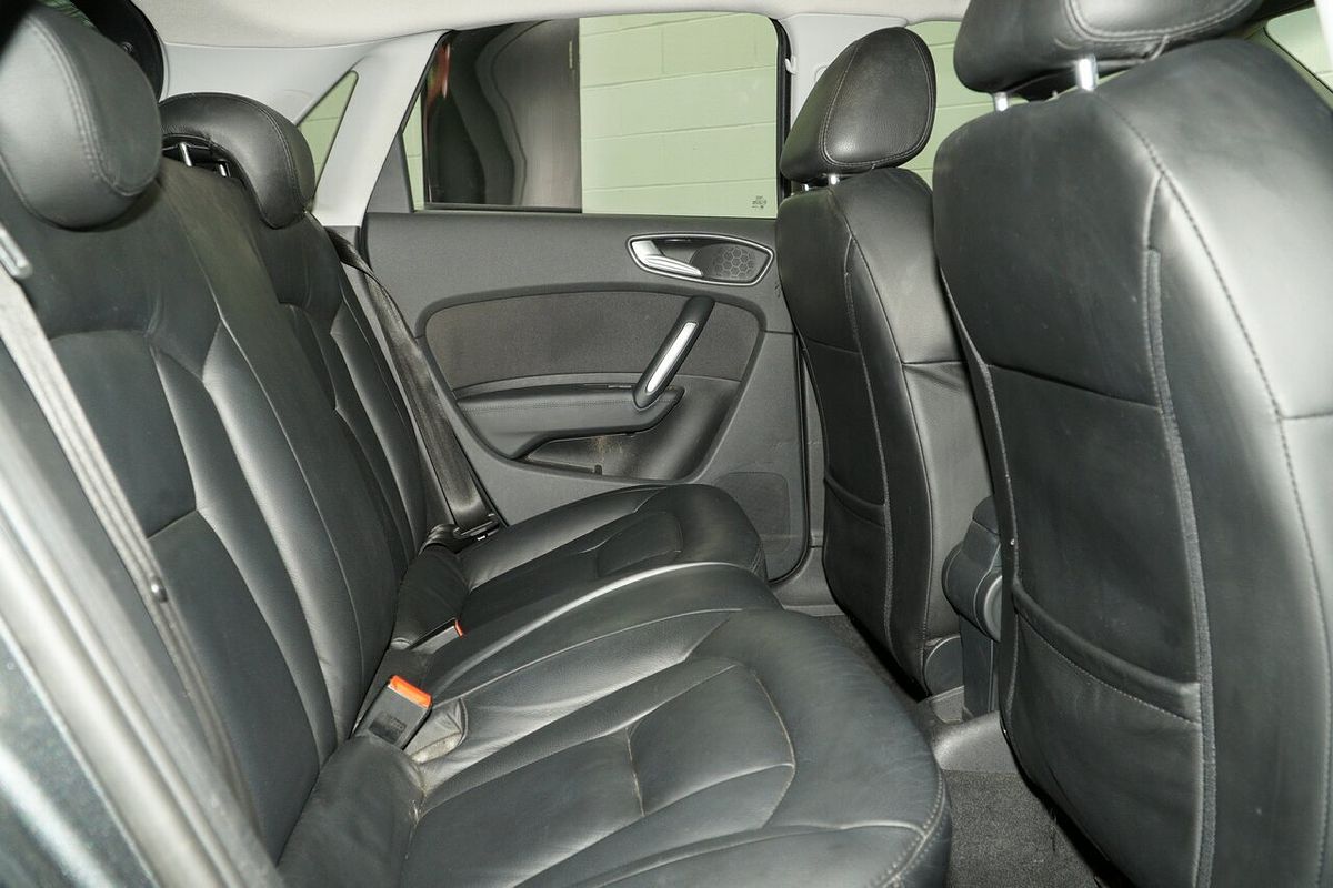 2012 Audi A1 Ambition 8X