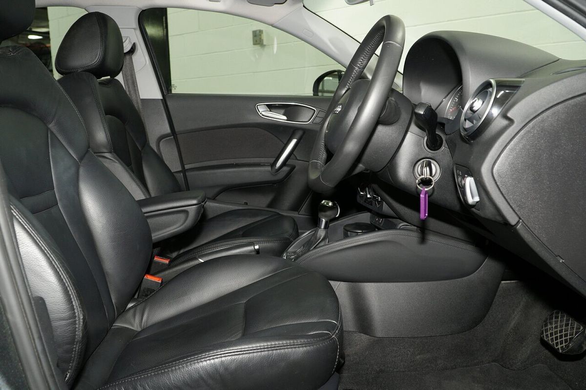 2012 Audi A1 Ambition 8X