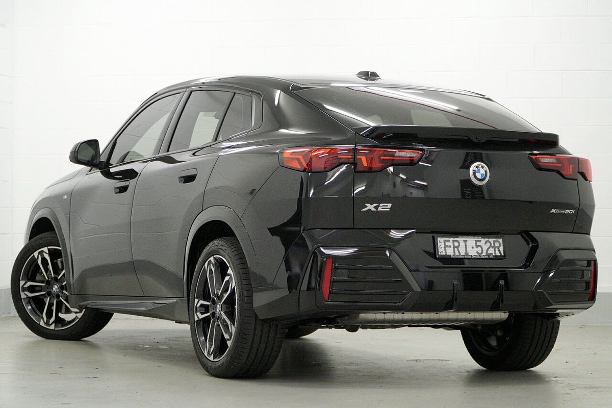 2025 BMW X2 xDrive20i M Sport U10