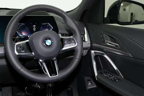 2025 BMW X2 xDrive20i M Sport U10