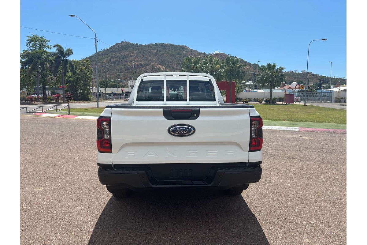 2025 Ford Ranger XL 4X4 2.0L