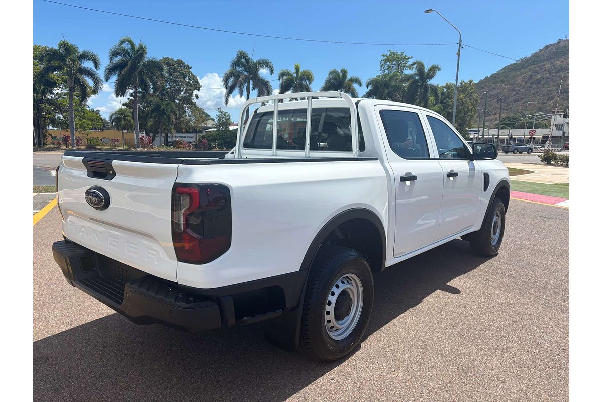 2025 Ford Ranger XL 4X4 2.0L