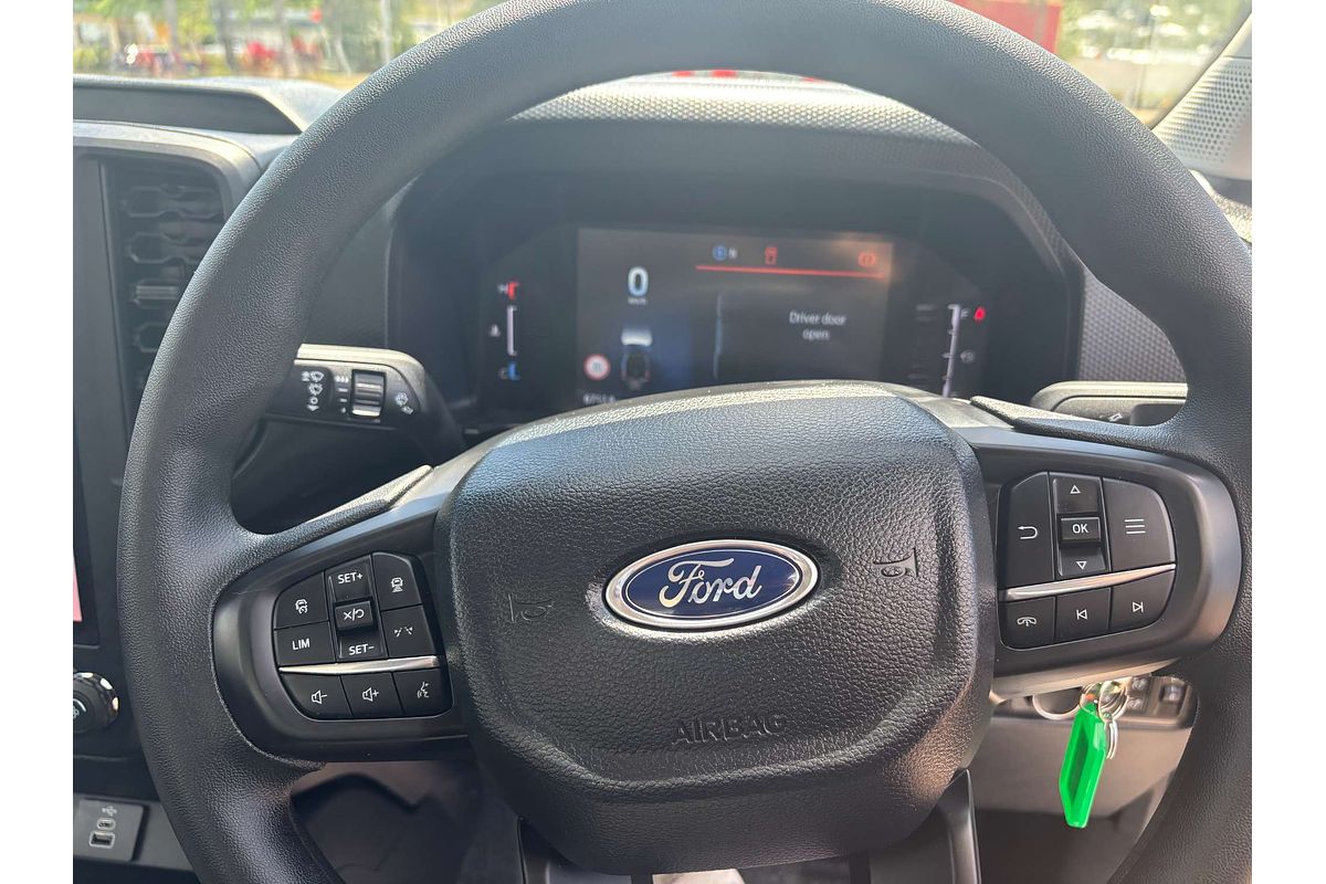2025 Ford Ranger XL 4X4 2.0L