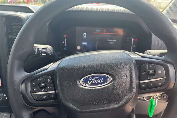 2025 Ford Ranger XL 4X4 2.0L