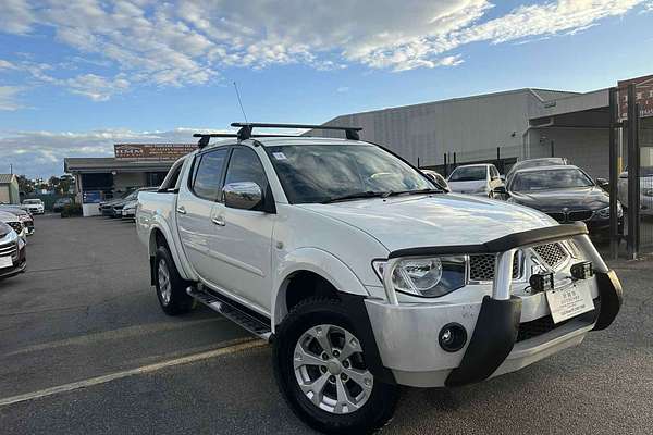 2012 Mitsubishi Triton GLX-R MN 4X4