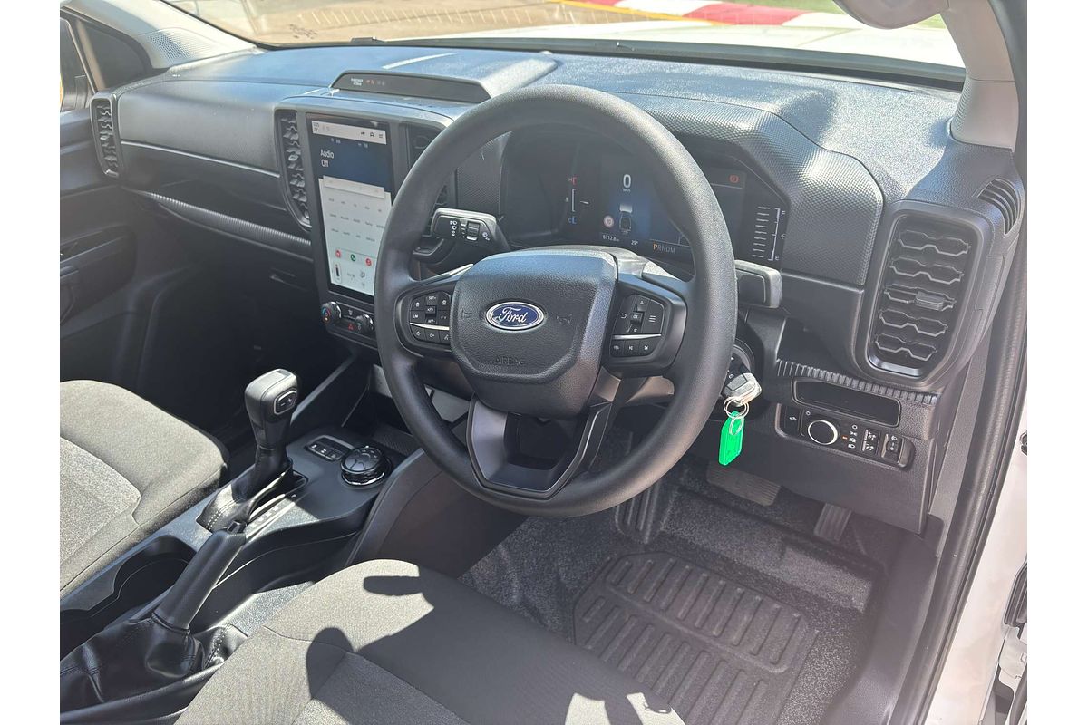 2025 Ford Ranger XL 4X4 2.0L