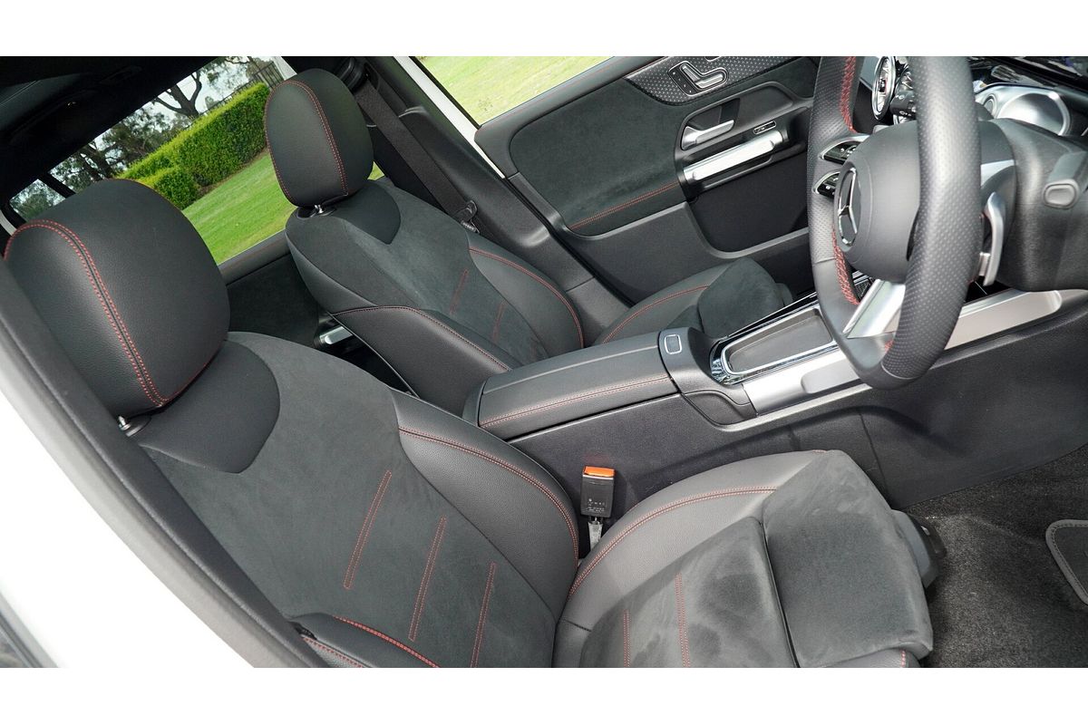 2024 Mercedes-Benz EQB EQB250+ X243