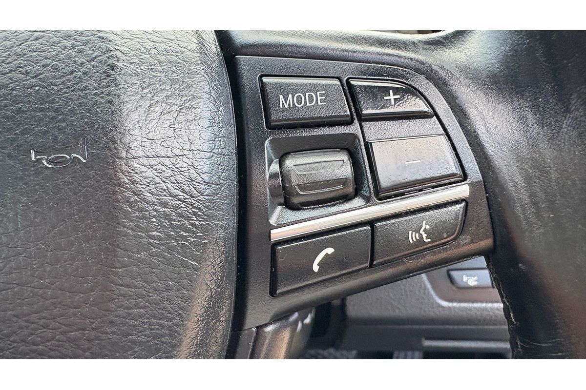 2011 BMW 520d F10 MY12