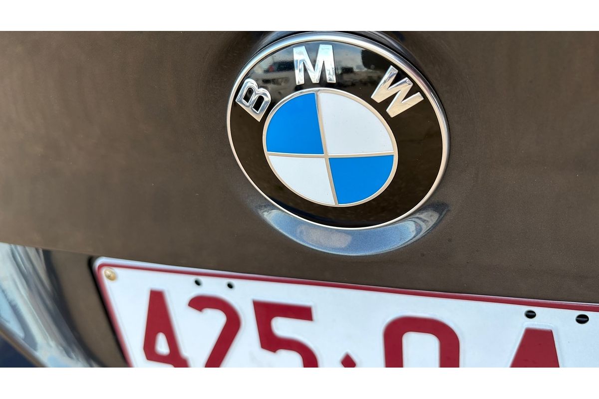 2011 BMW 520d F10 MY12