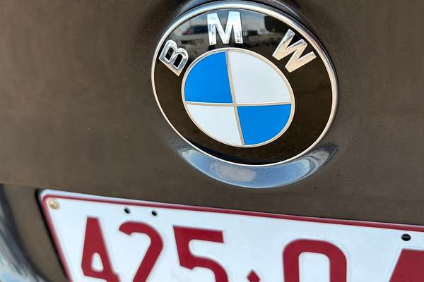 2011 BMW 520d F10 MY12