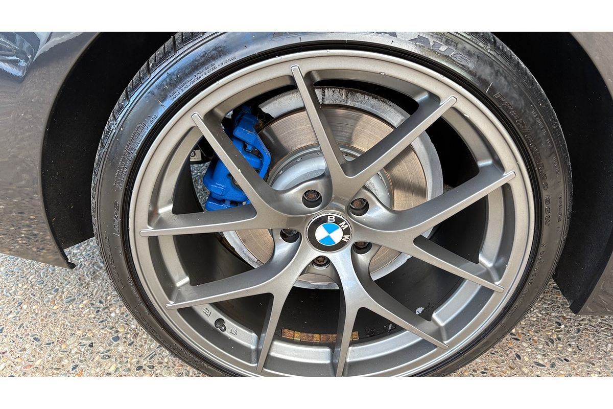 2011 BMW 520d F10 MY12