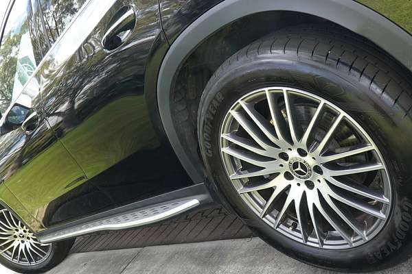 2025 Mercedes-Benz GLC-Class GLC200 X254