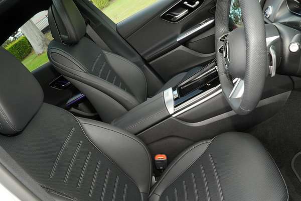 2025 Mercedes-Benz GLC-Class GLC300 C254