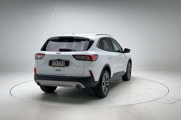 2021 Ford Escape  ZH