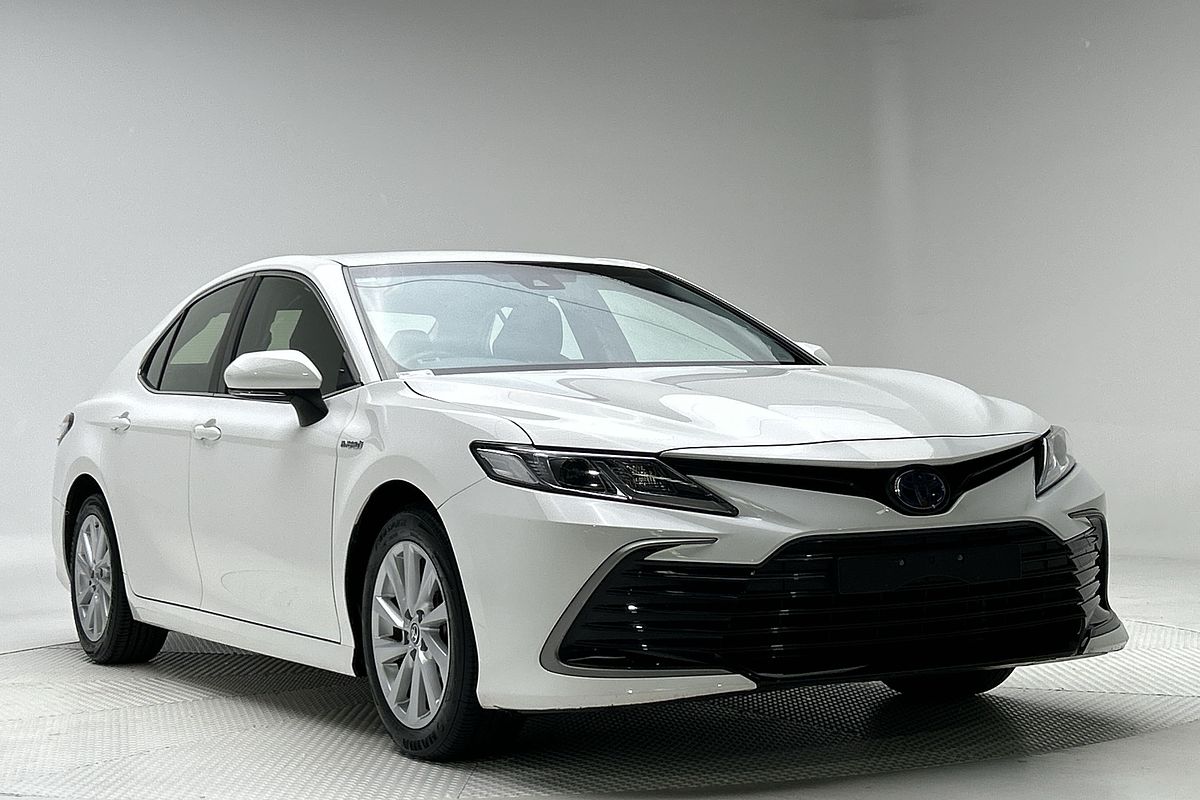 2022 Toyota Camry Ascent AXVH70R