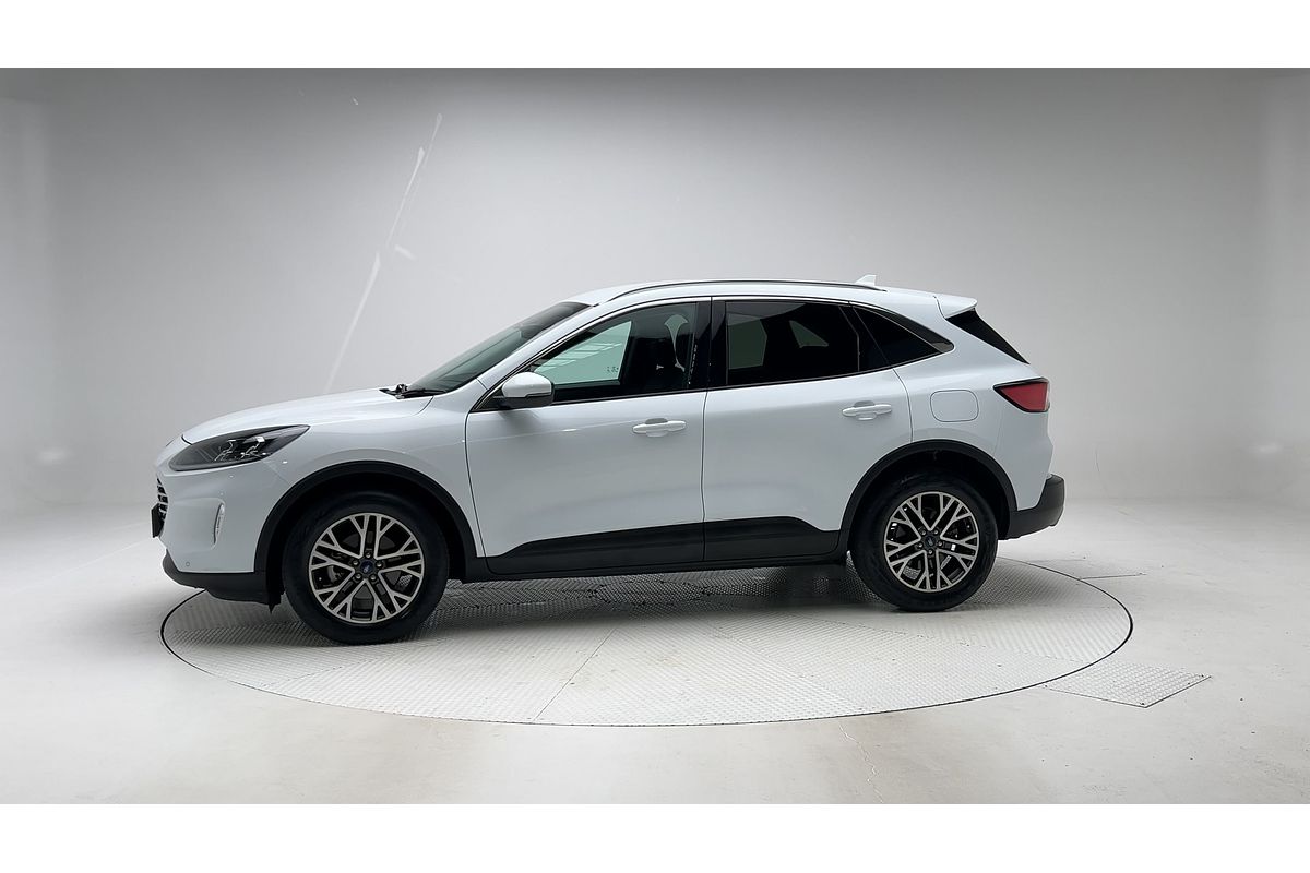 2021 Ford Escape  ZH
