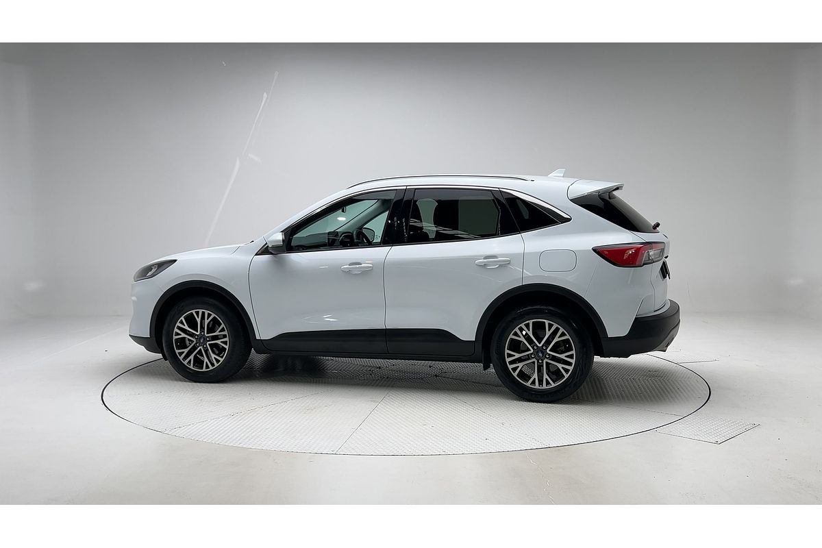 2021 Ford Escape  ZH