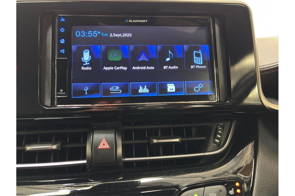 2017 Toyota C-HR ZYX10