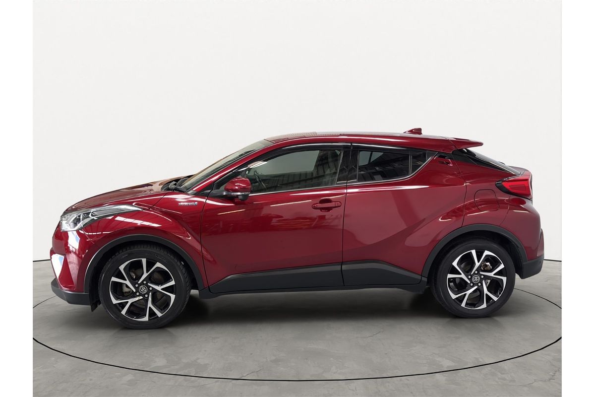 2017 Toyota C-HR ZYX10