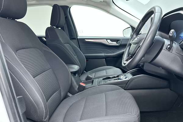 2021 Ford Escape  ZH