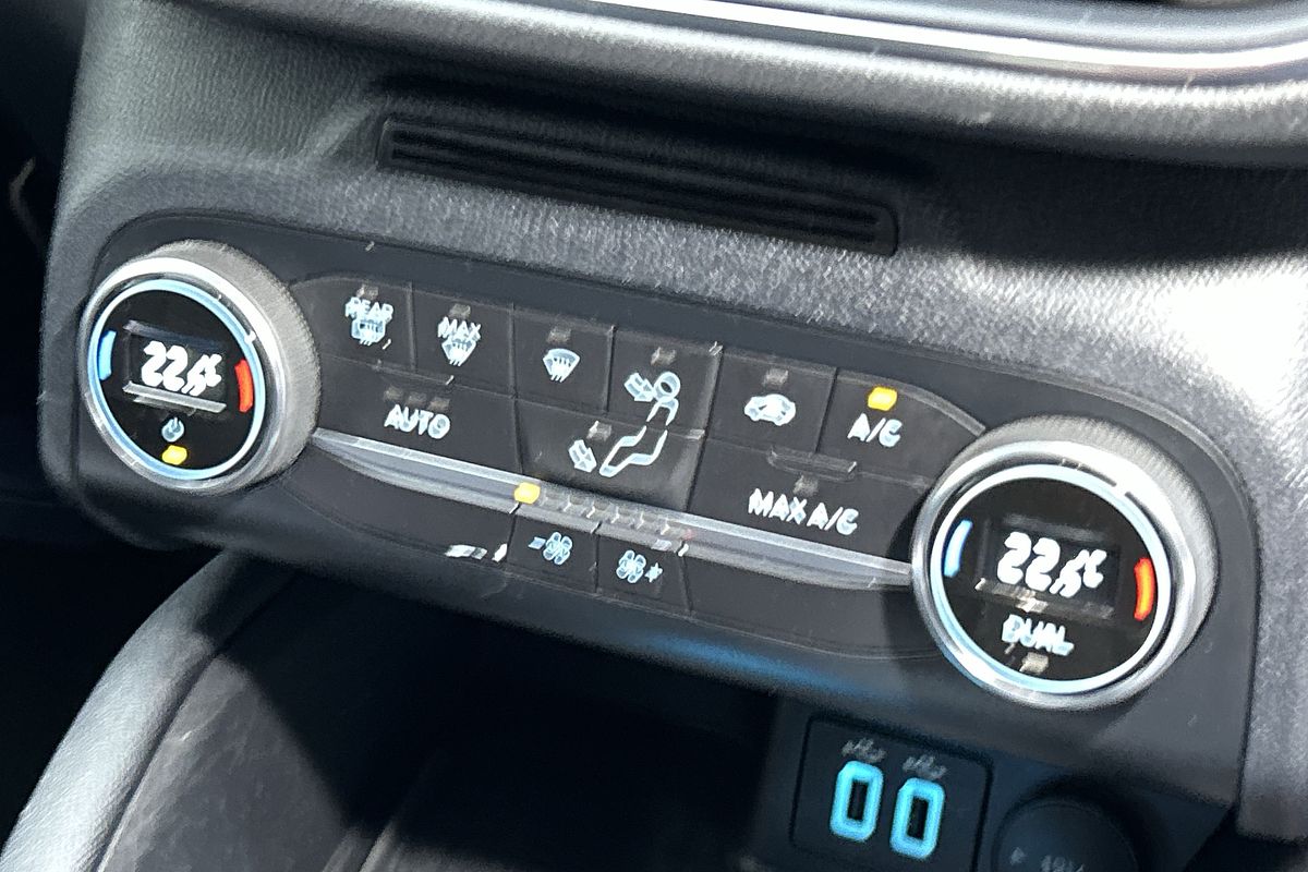 2021 Ford Escape  ZH
