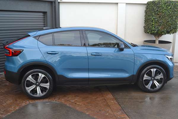 2022 Volvo C40 Recharge