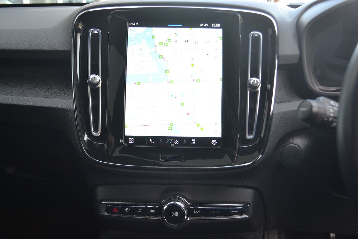 2022 Volvo C40 Recharge