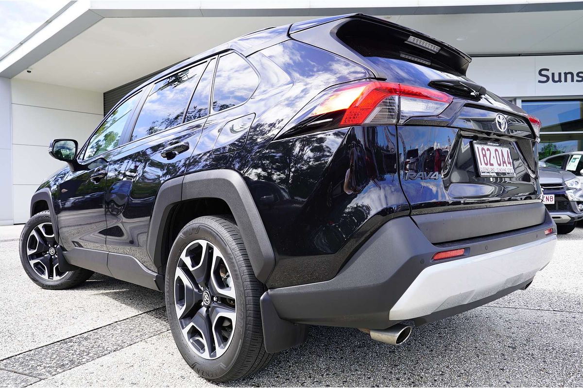 2020 Toyota RAV4 Edge AXAA54R