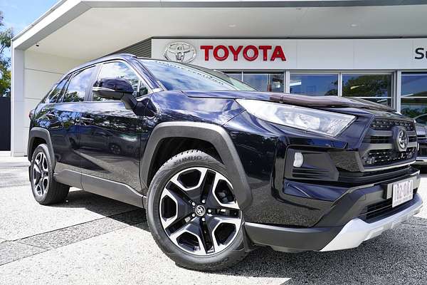 2020 Toyota RAV4 Edge AXAA54R