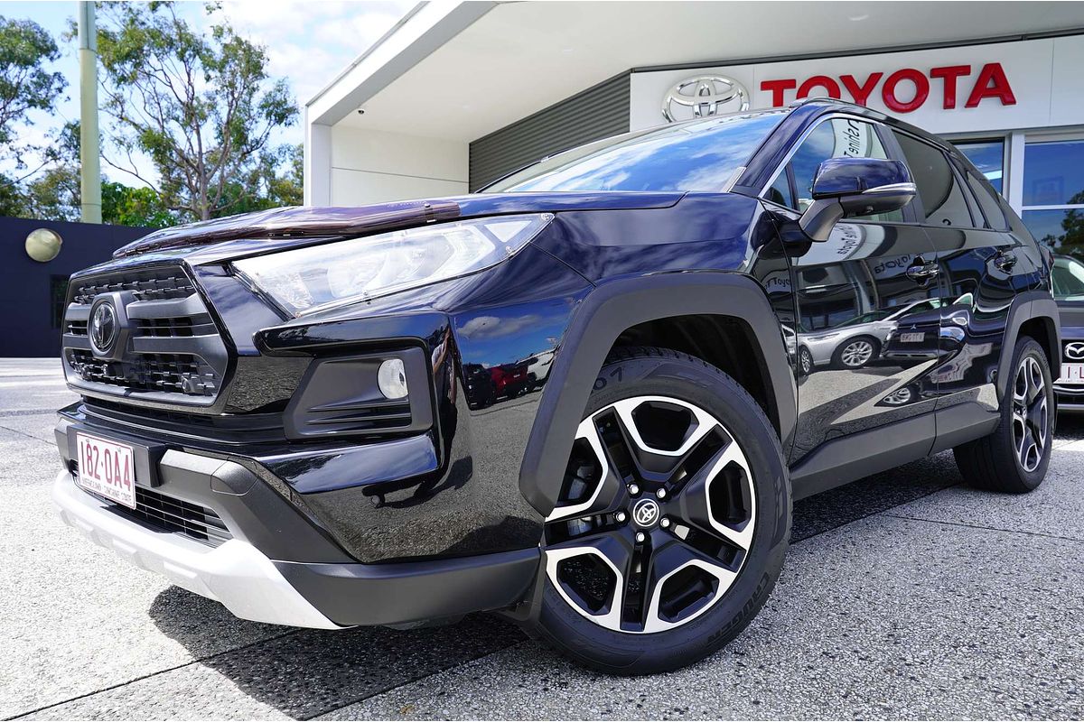 2020 Toyota RAV4 Edge AXAA54R