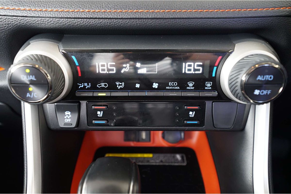 2020 Toyota RAV4 Edge AXAA54R