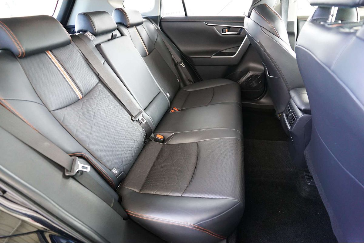 2020 Toyota RAV4 Edge AXAA54R